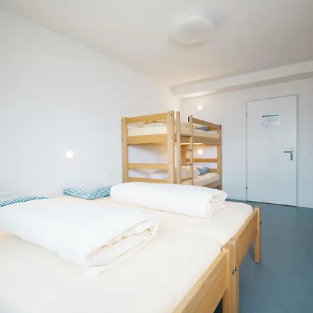 Schwendihaus 아파트 암덴