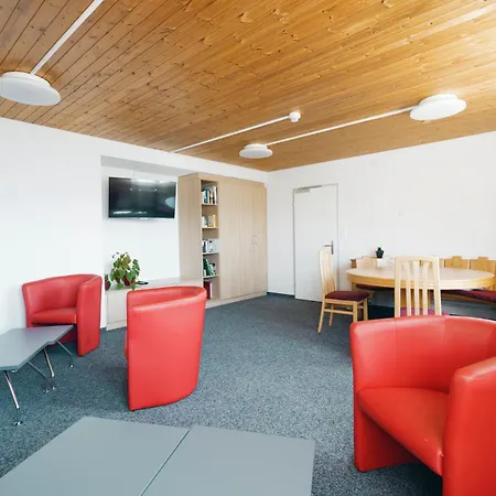 Schwendihaus 아파트 *